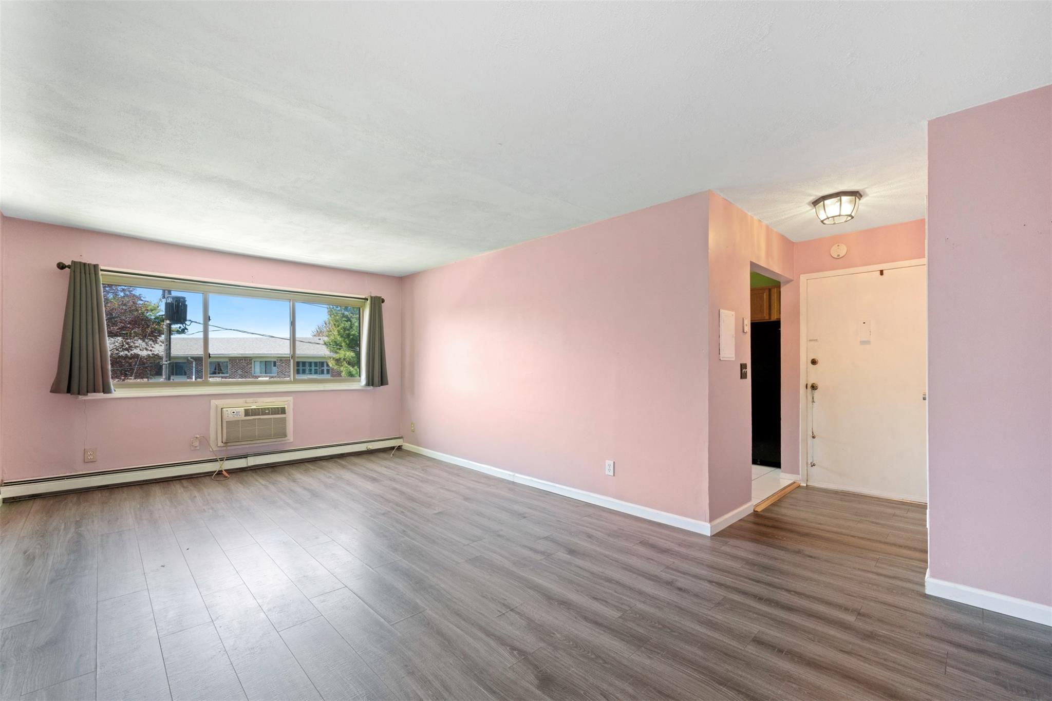 2433 Union Boulevard 4b Property Photo 11