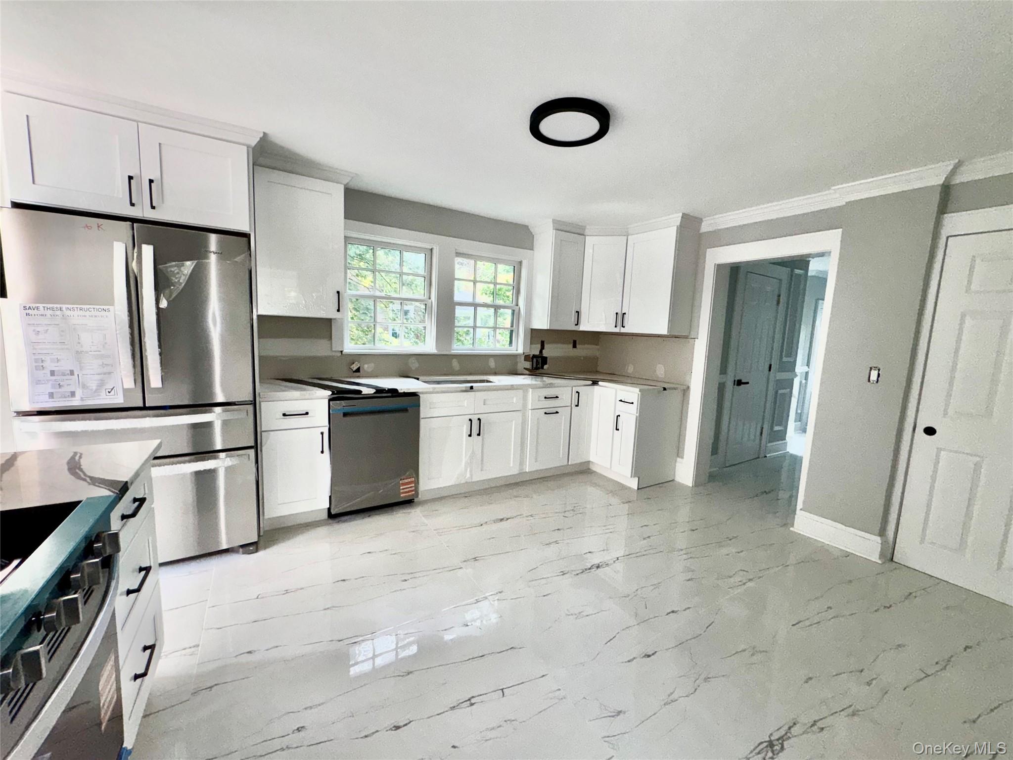 506 Midland Avenue Property Photo 4