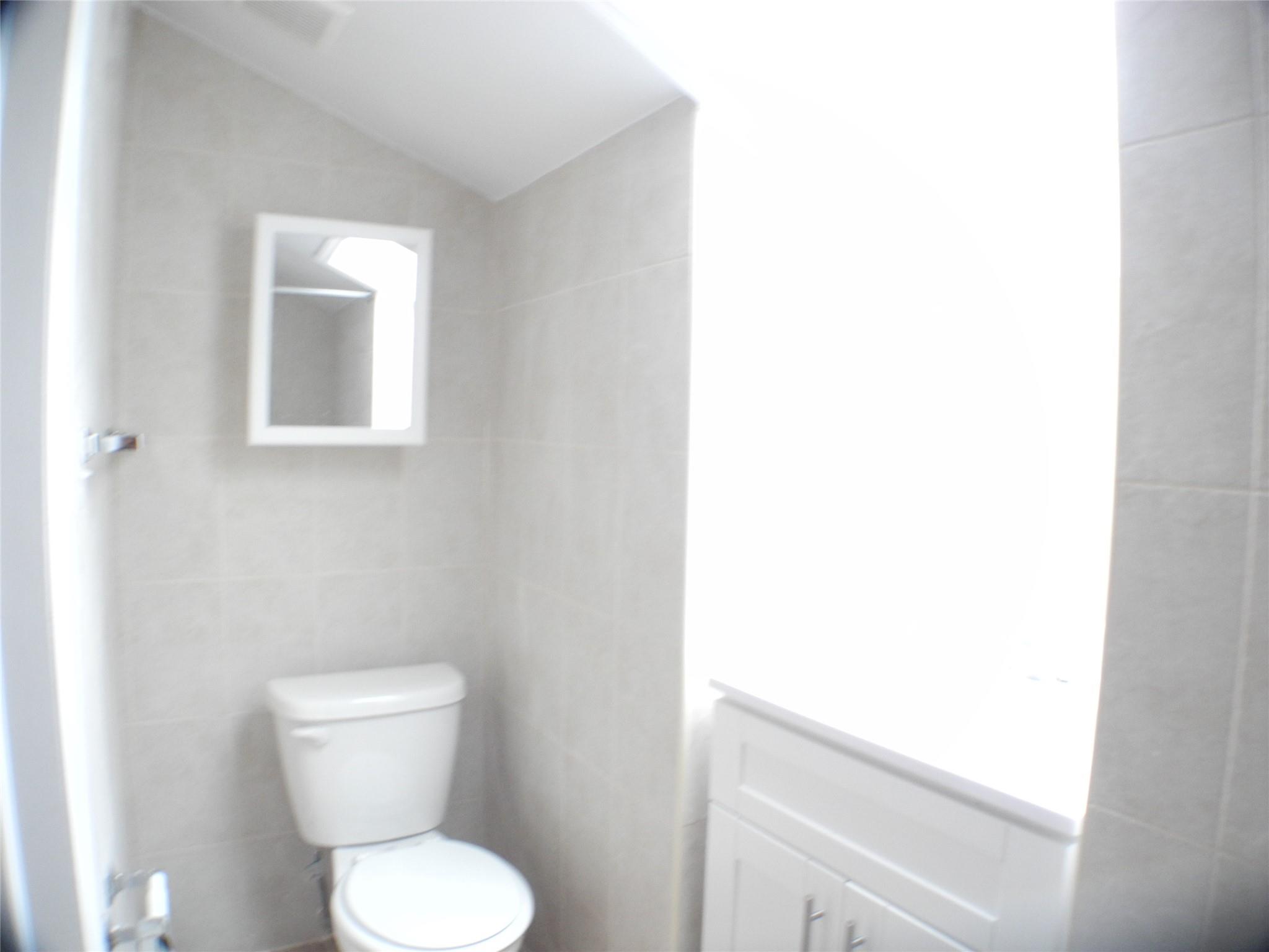 237 Madison Street Property Photo 12