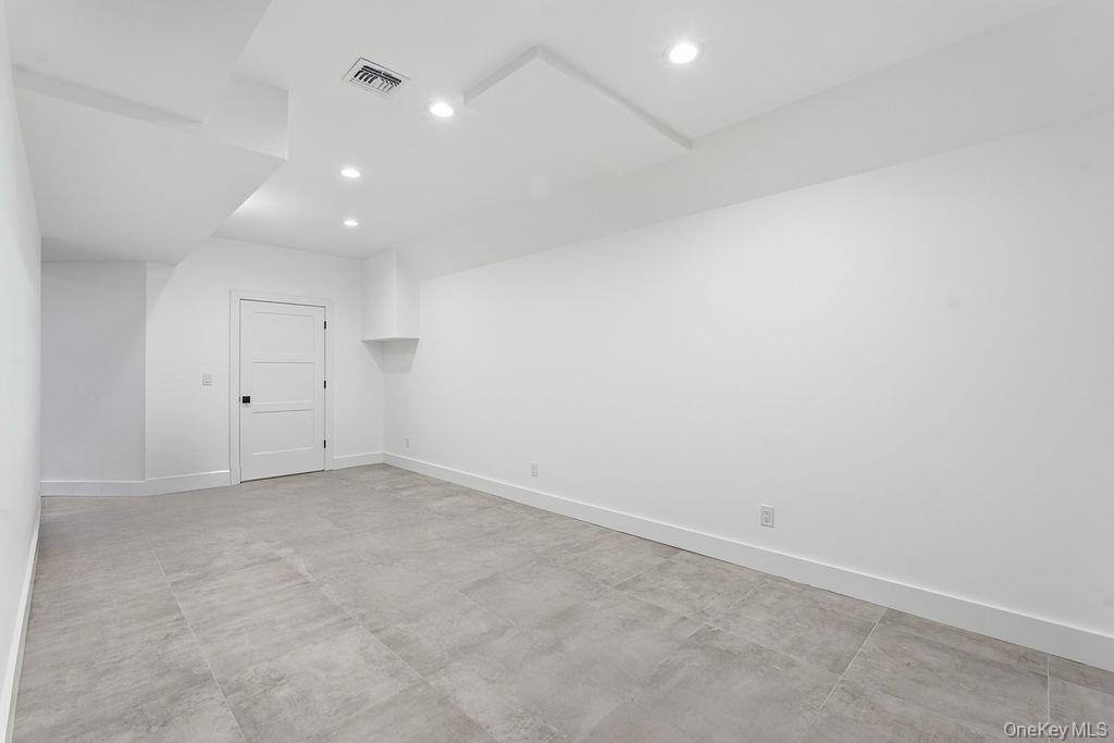 768 Bridgehampton Sag Harbor Property Photo 32