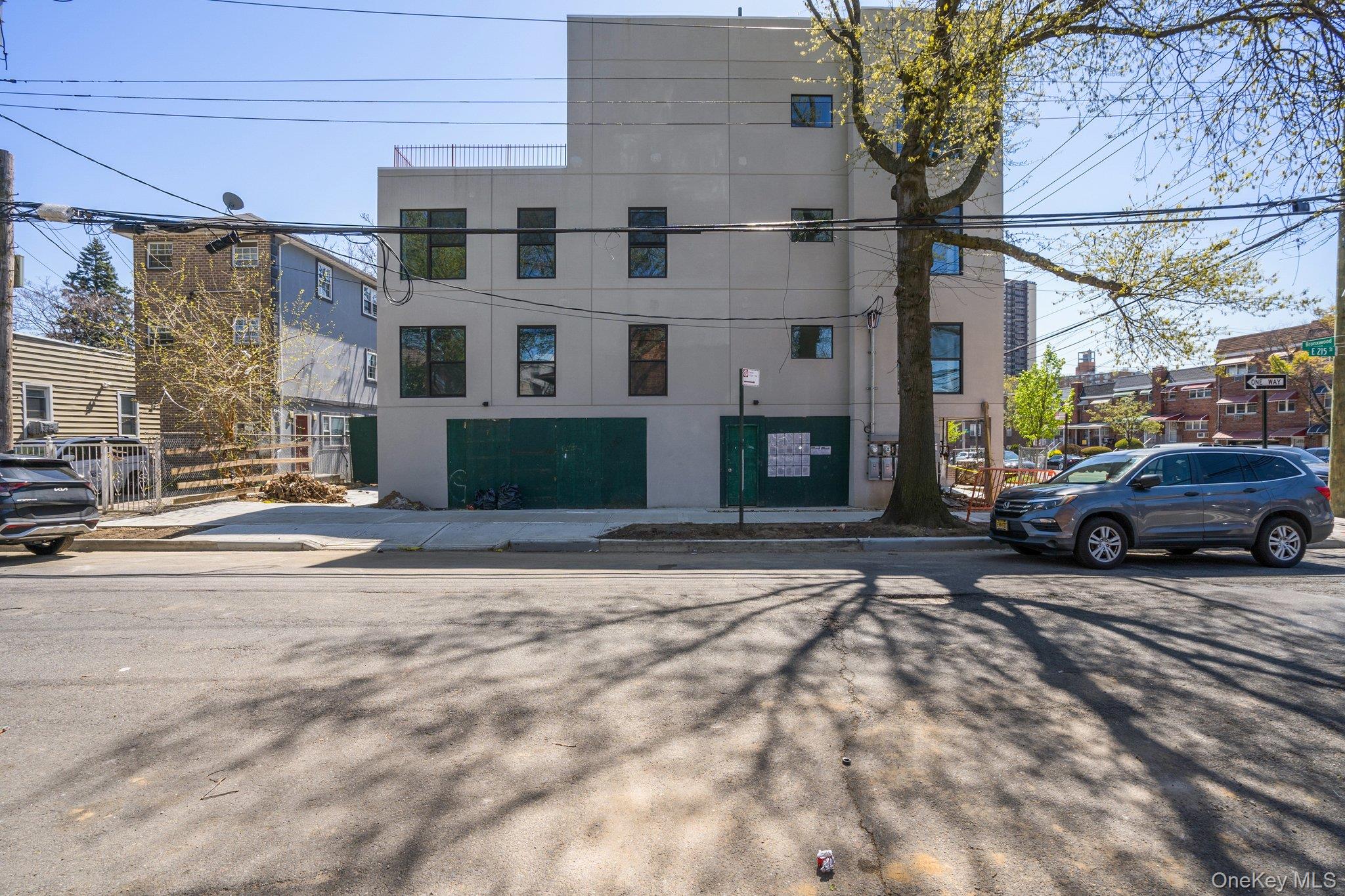 3650 Bronxwood Avenue Property Photo 4
