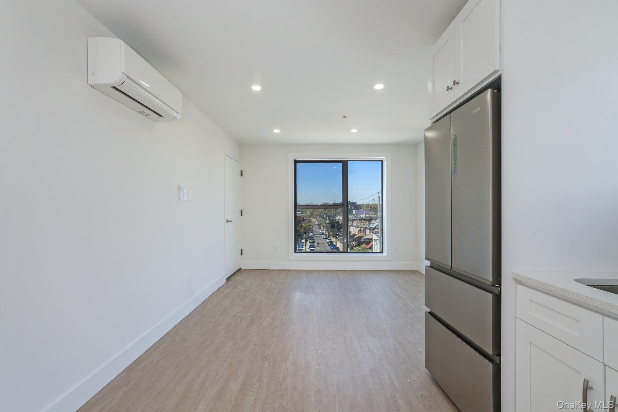 3650 Bronxwood Avenue Property Photo 12