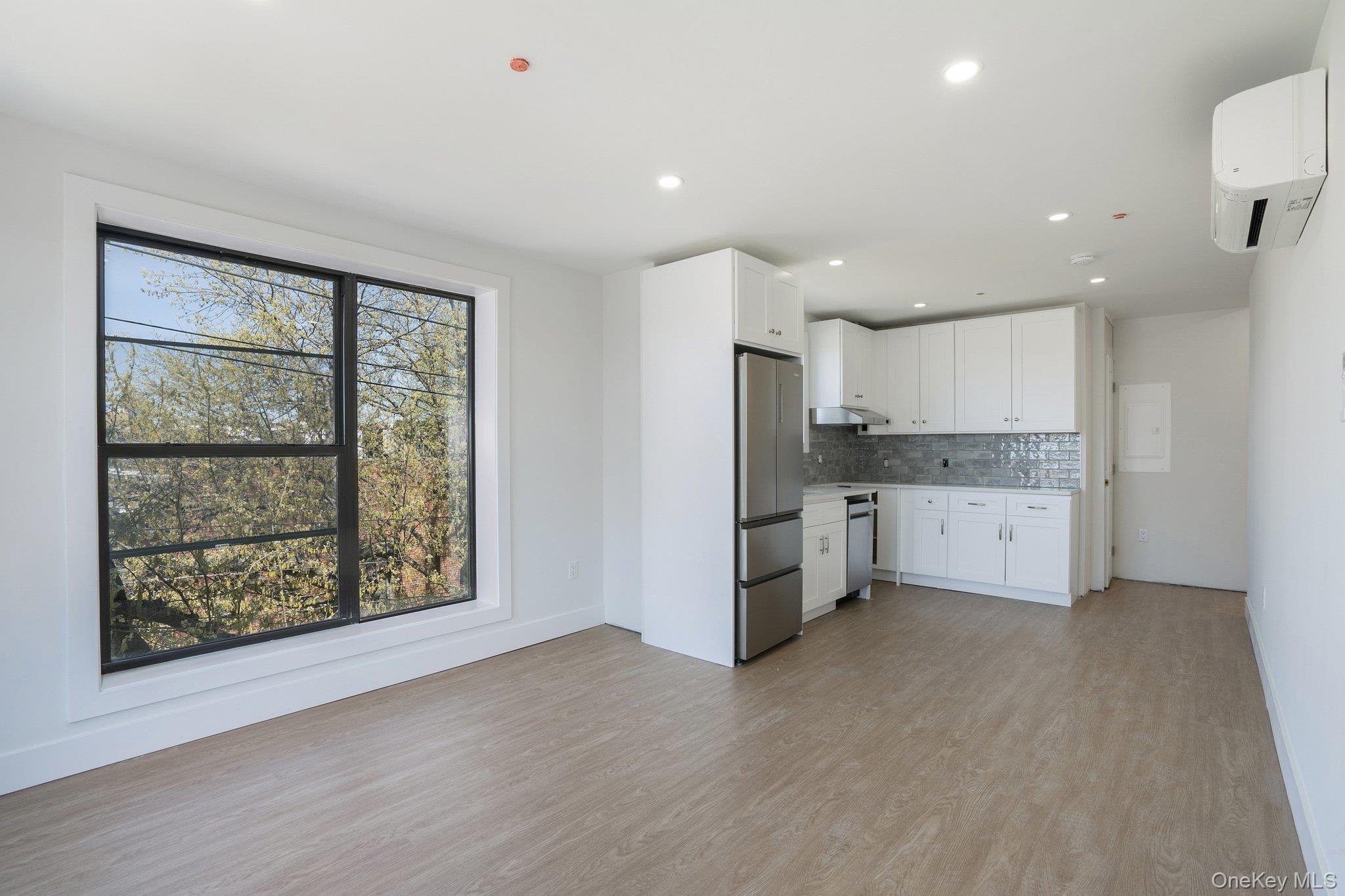 3650 Bronxwood Avenue Property Photo 14