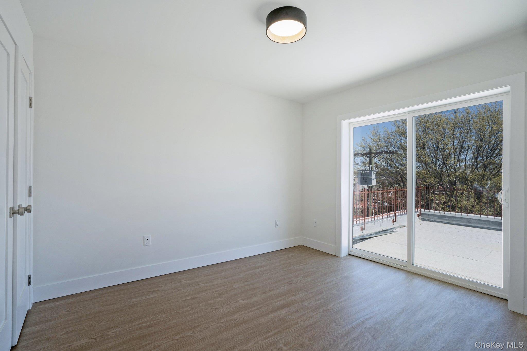 3650 Bronxwood Avenue Property Photo 27