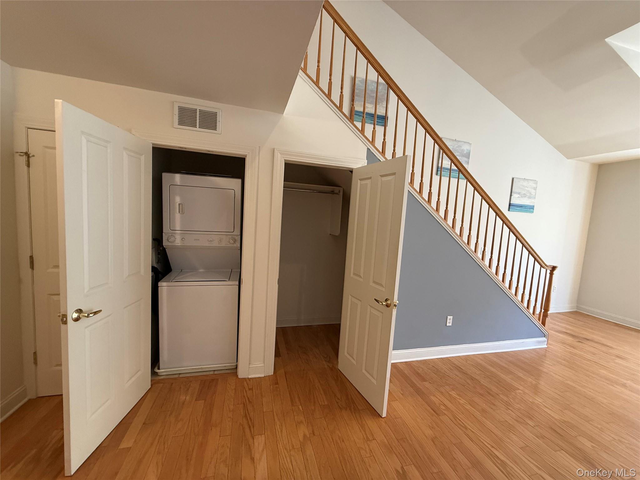 1405 Round Pointe Drive Property Photo 10