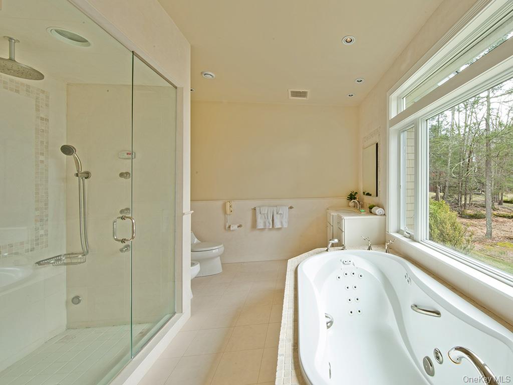 16 Deforest Drive Property Photo 15