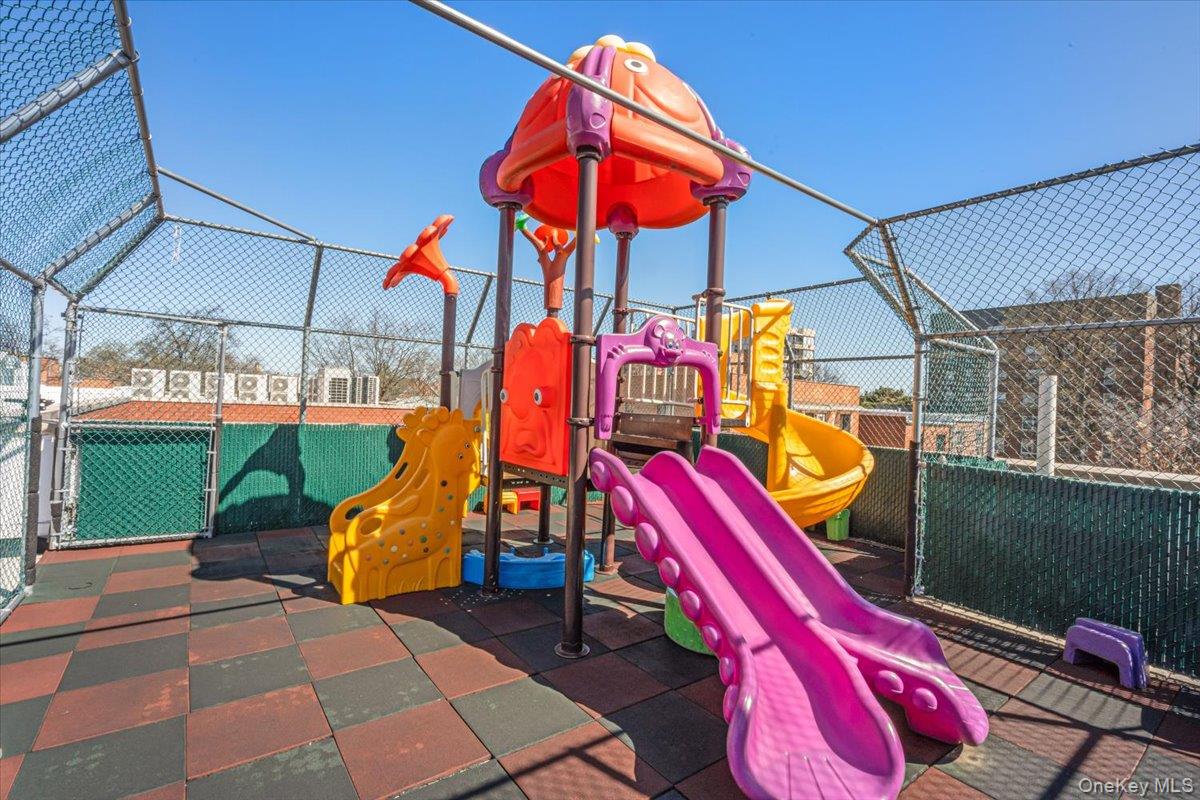 87-22 51st Avenue 4e Property Photo 8