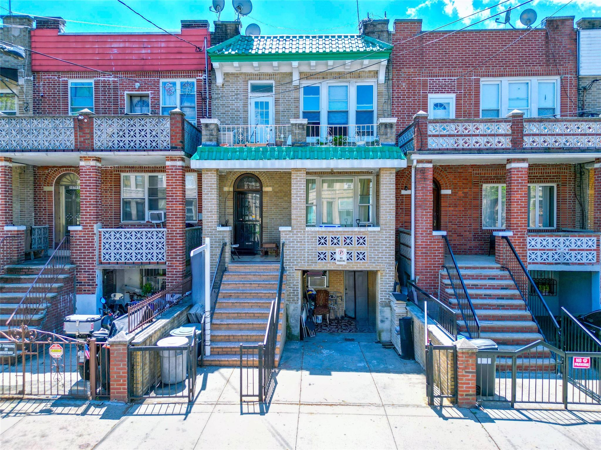 1068 71st Street Property Photo 1
