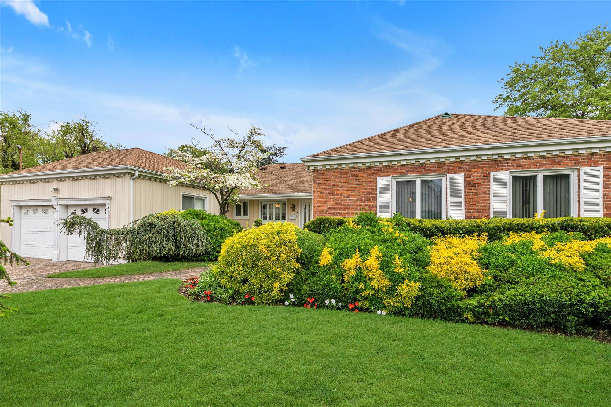 1603 Cynthia Court Property Photo 1