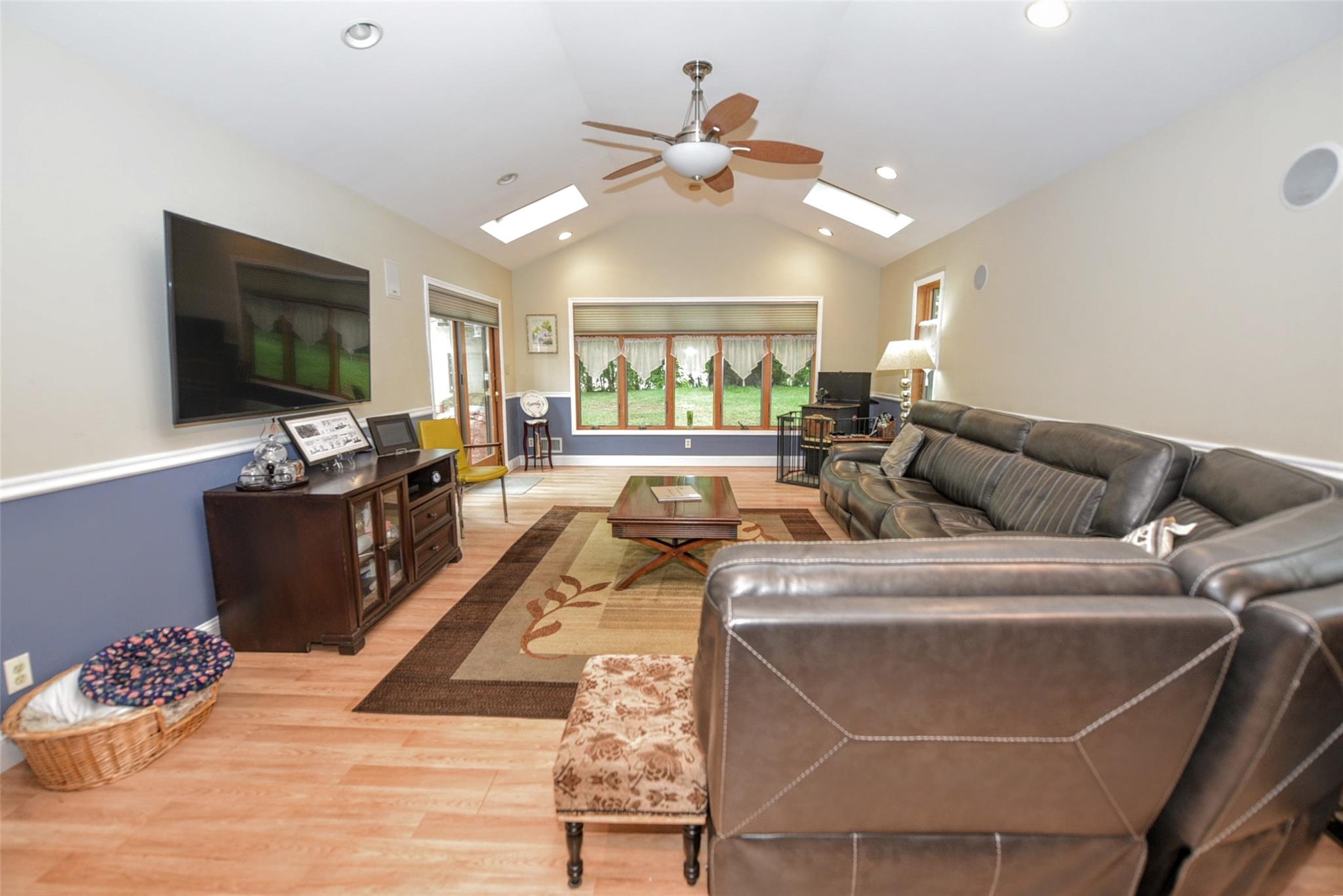 15 Hillside Avenue Property Photo 1