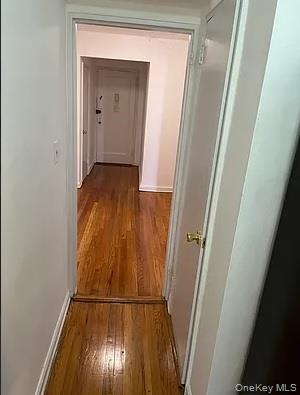 84-23 Manton Street 4a Property Photo 4
