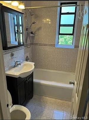 84-23 Manton Street 4a Property Photo 17