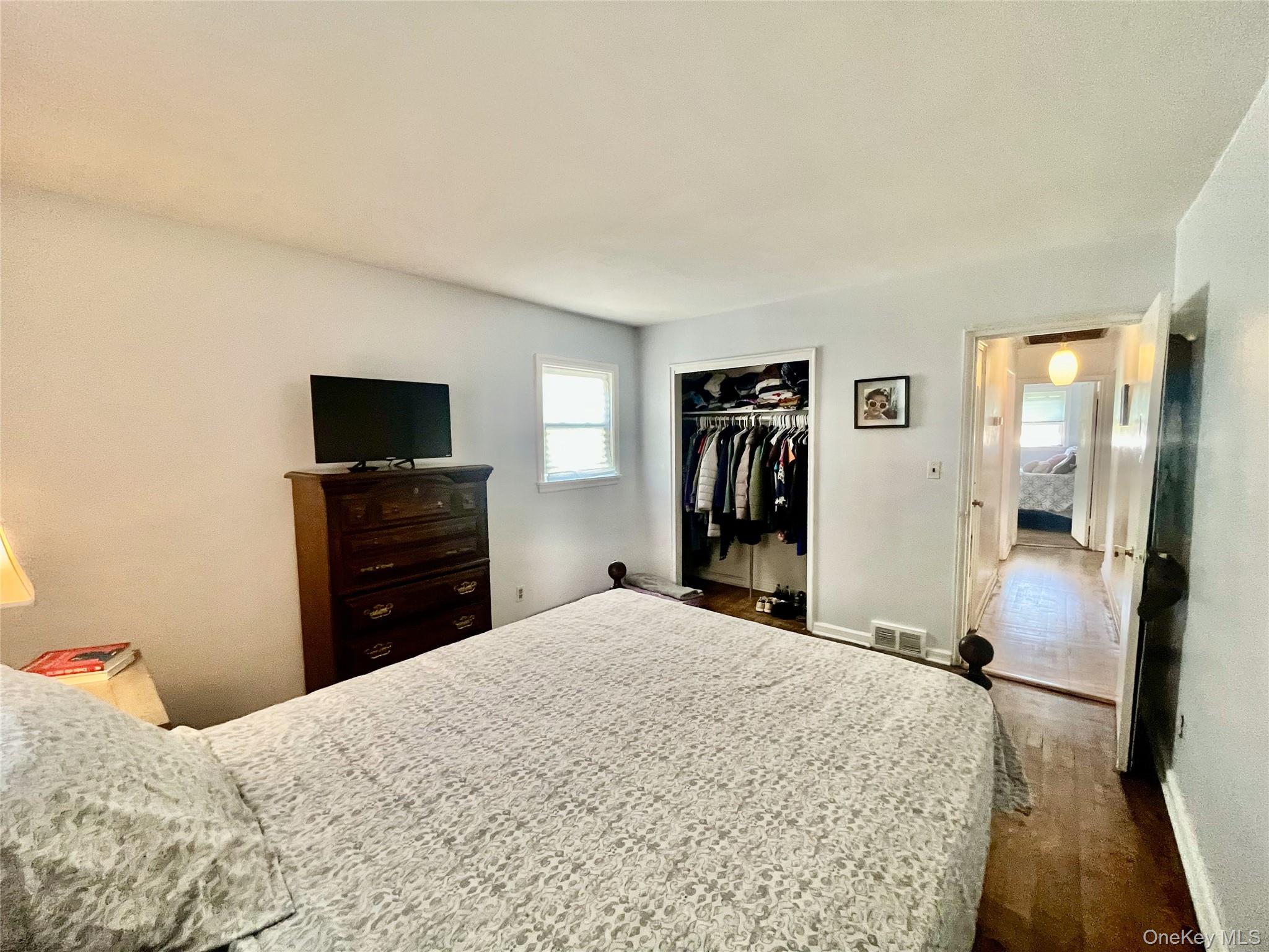 2130 Hermany Avenue Property Photo 8