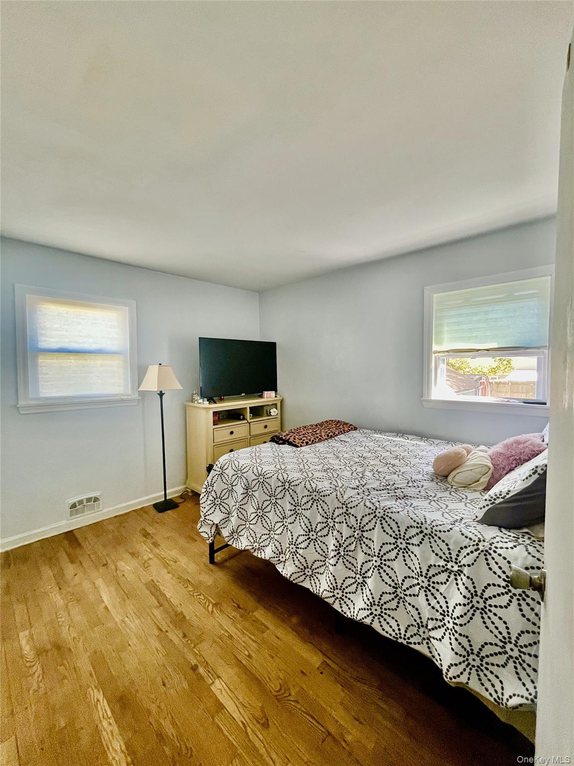 2130 Hermany Avenue Property Photo 11