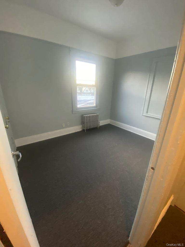 11213 Jamaica Avenue Property Photo 11