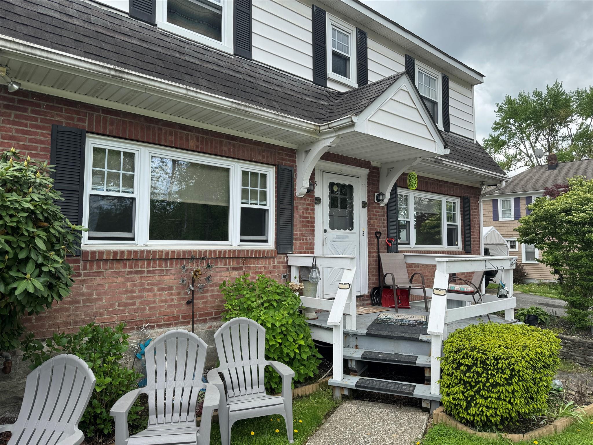 5 W Stone Street Property Photo 1