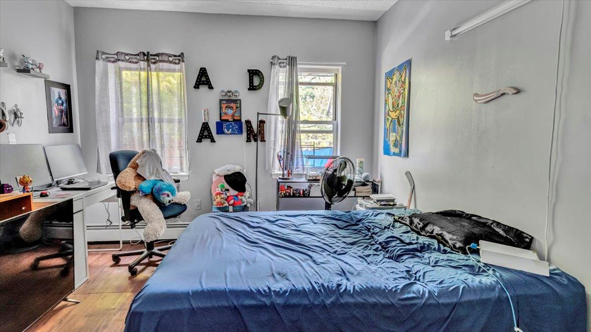 1068 Woodycrest Avenue Property Photo 4
