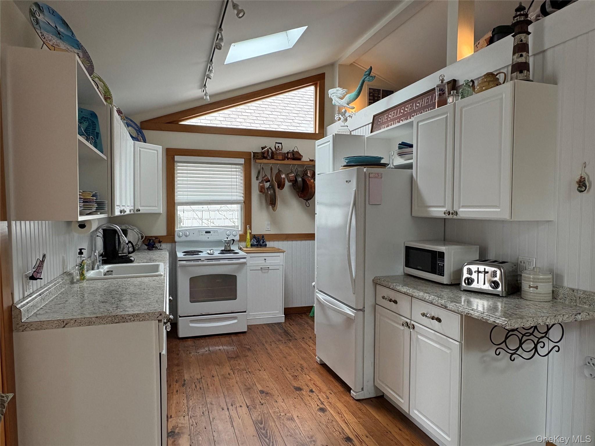 177 Wilmot Property Photo 3