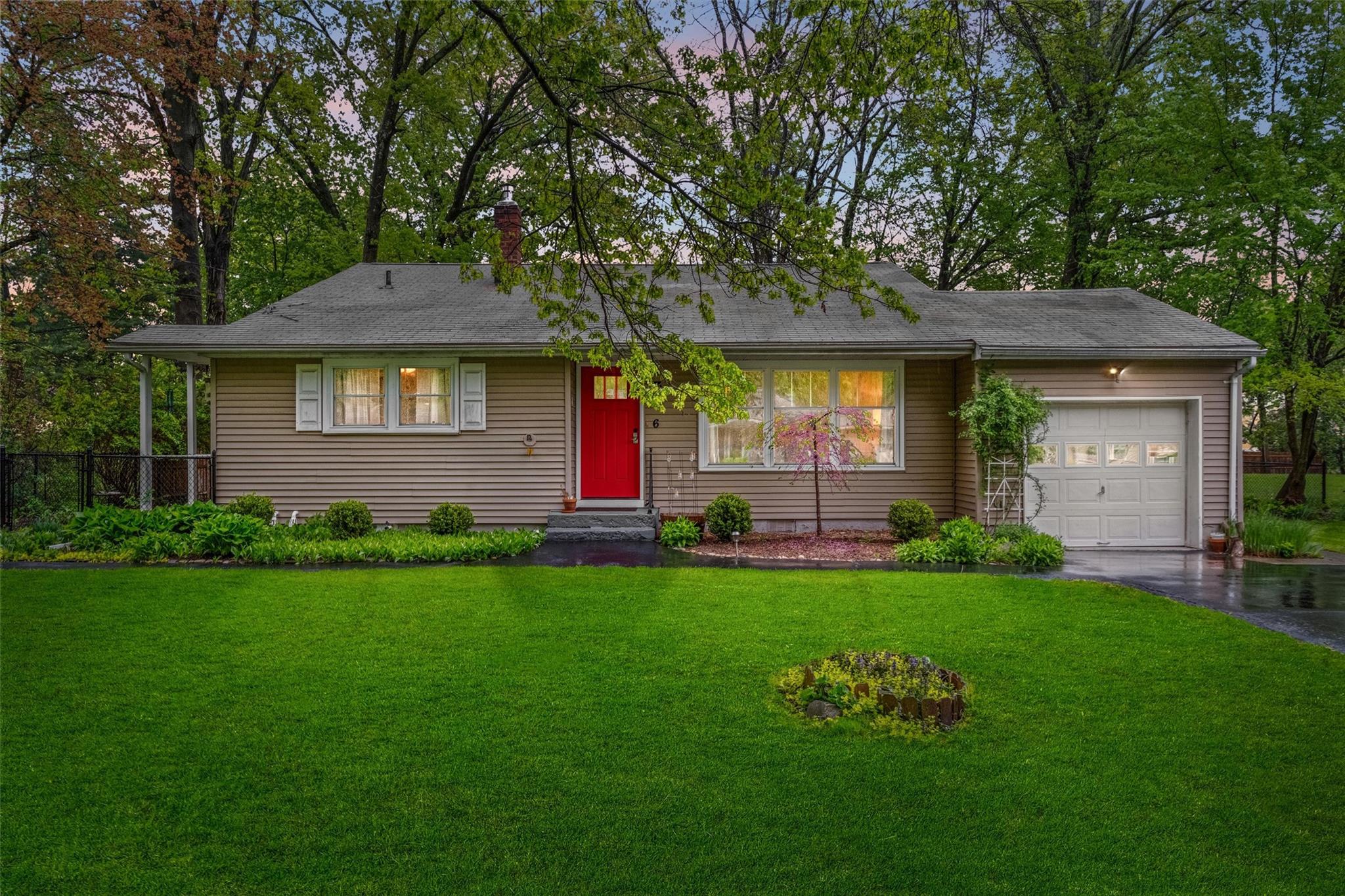 6 Birchwood Drive Property Photo 1