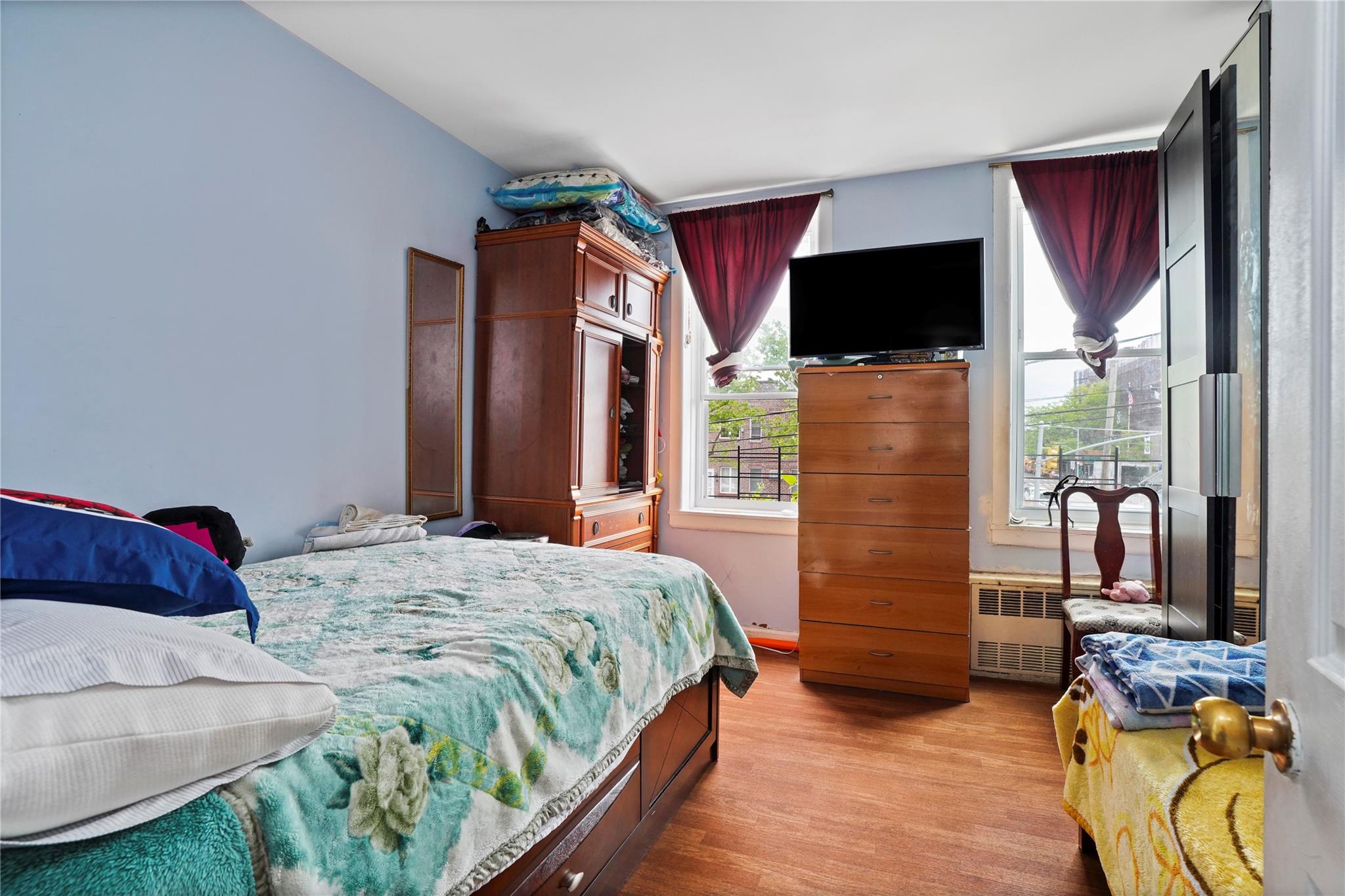 1890 W 6th Street Property Photo 13