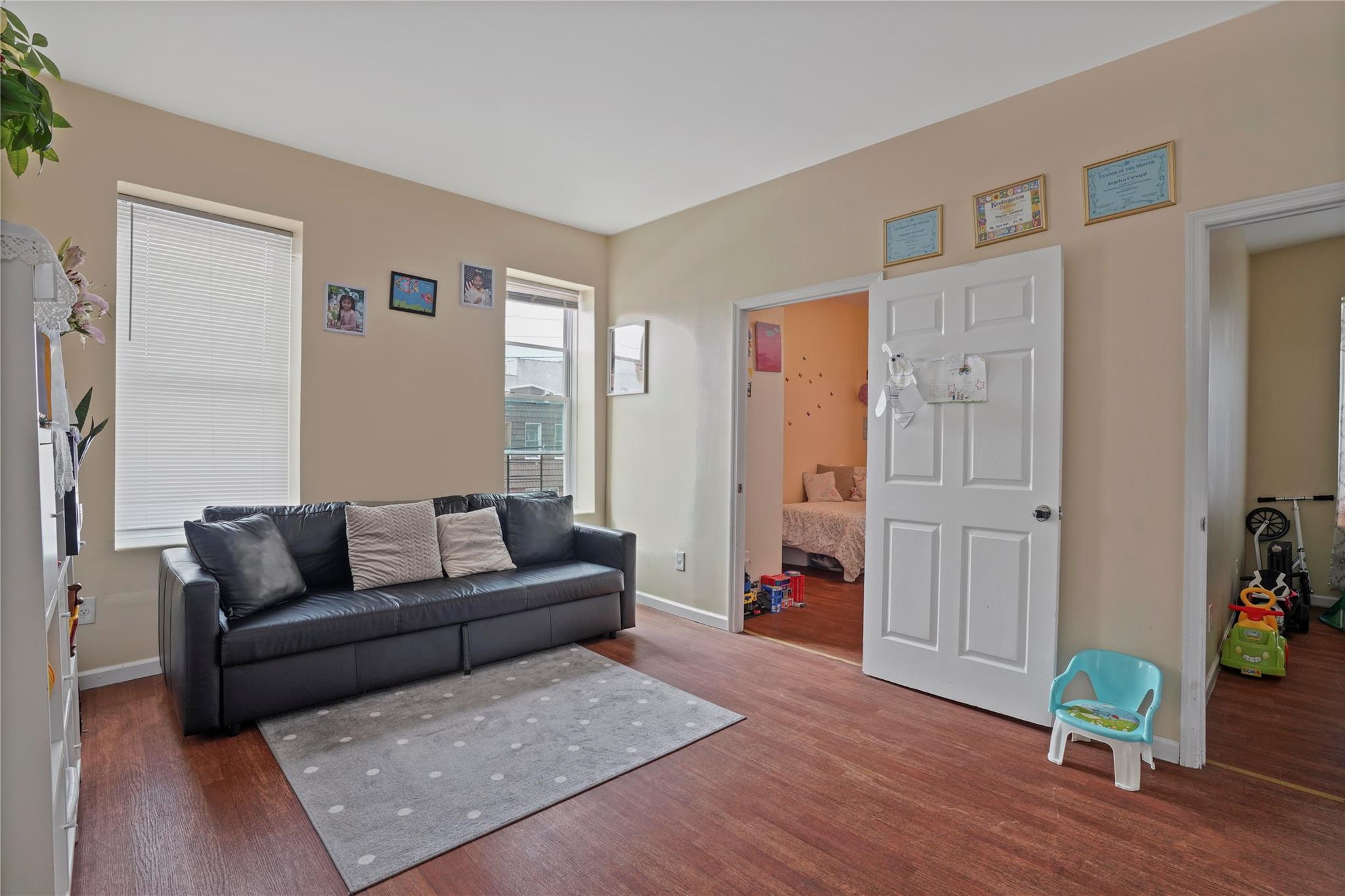 1890 W 6th Street Property Photo 16