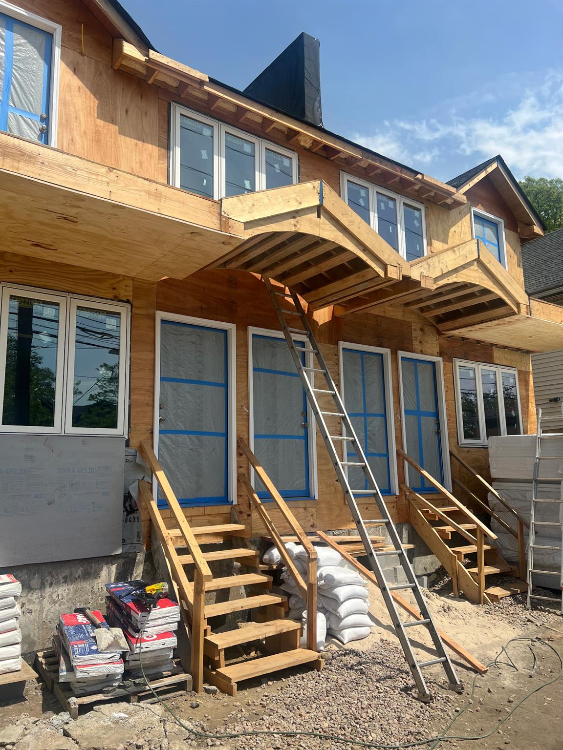 145-21 GUY BREWER Boulevard Property Photo 1