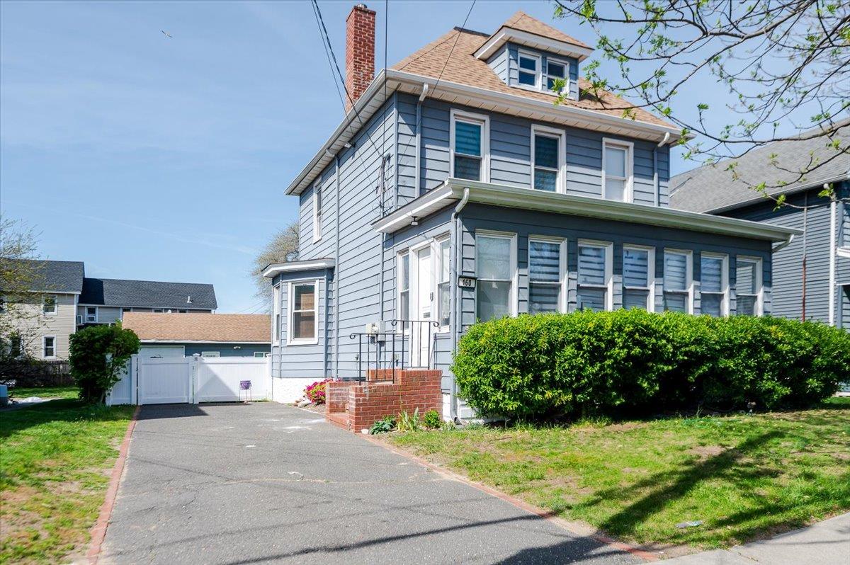 160 Jefferson Street Property Photo