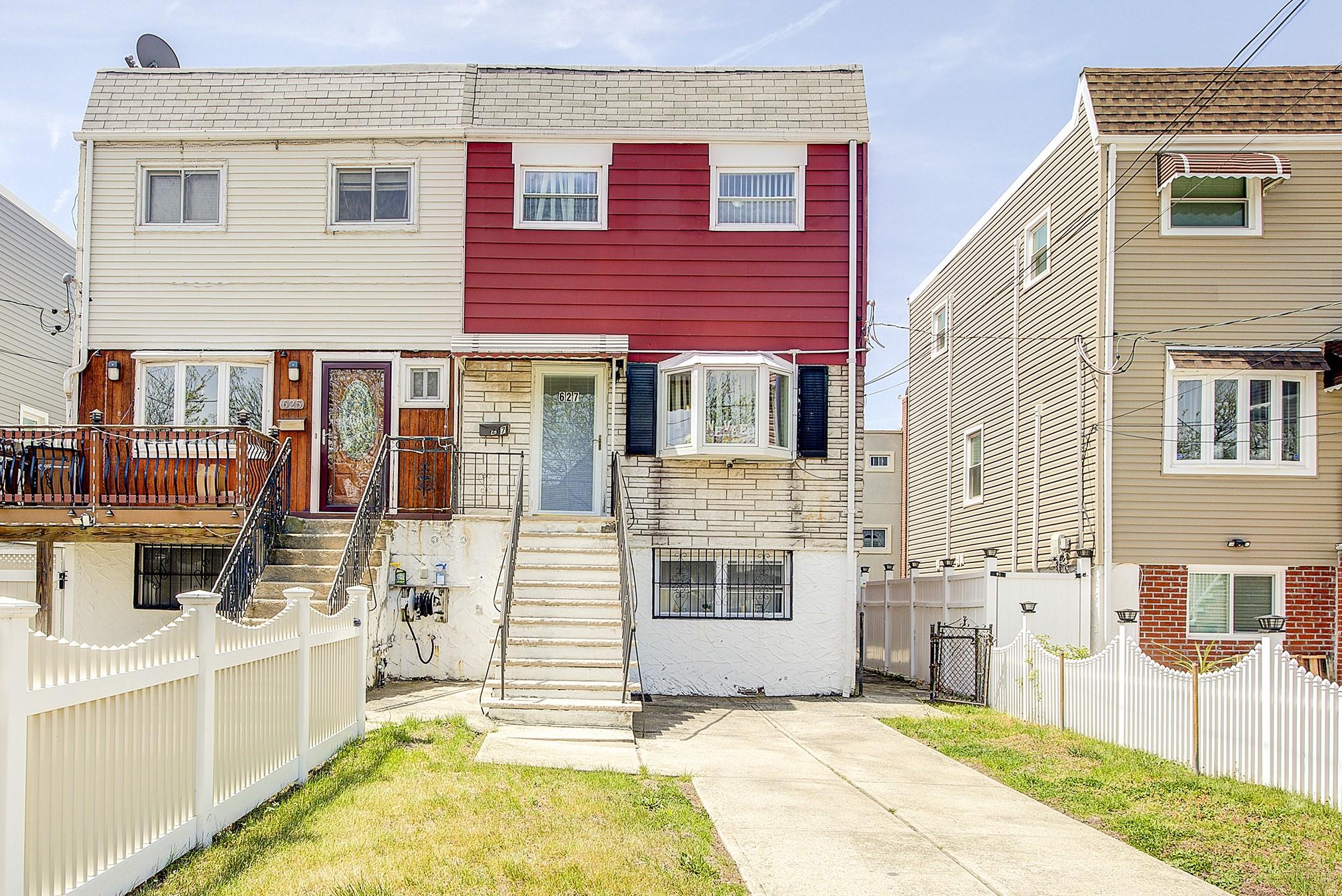 627 Beach 65th Street Property Photo 1