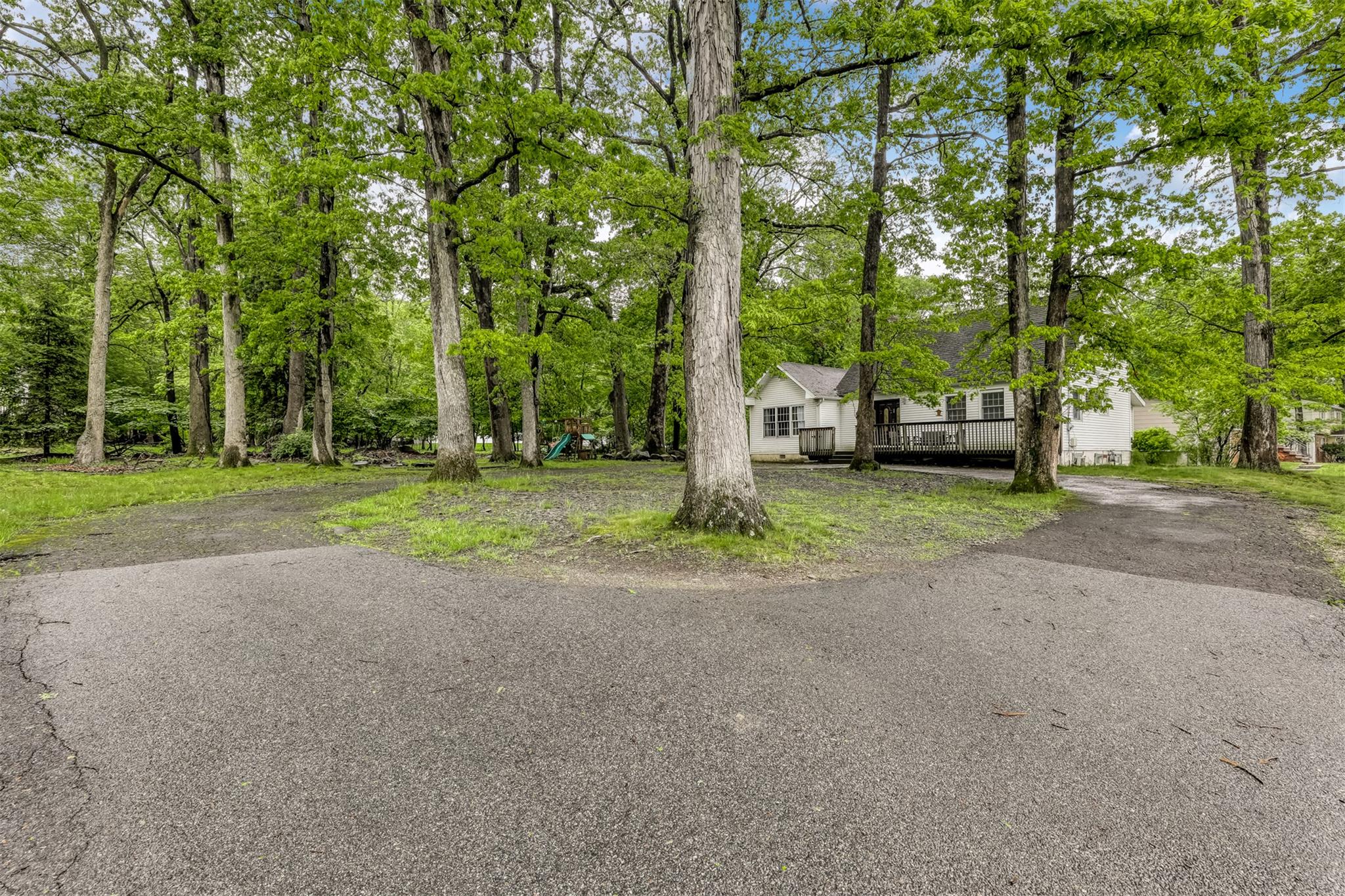 115 Norben Road Property Photo 1