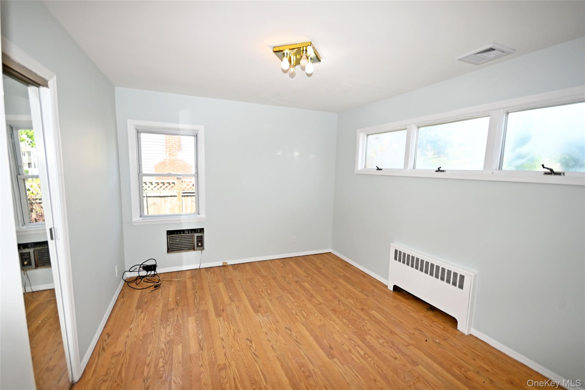 2198 Willow Street Property Photo 12