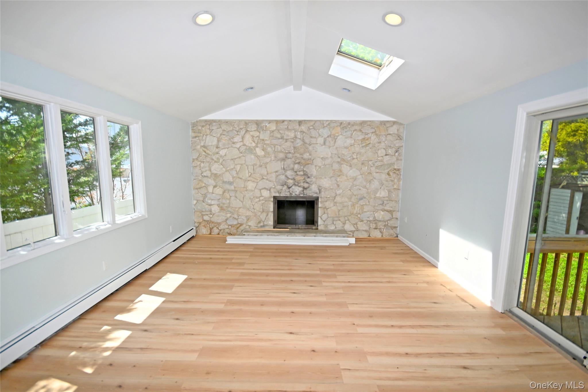 2198 Willow Street Property Photo 25