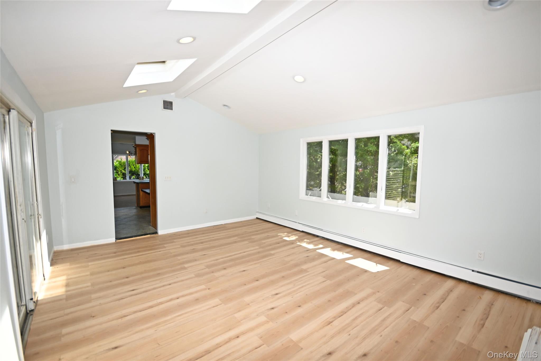 2198 Willow Street Property Photo 29