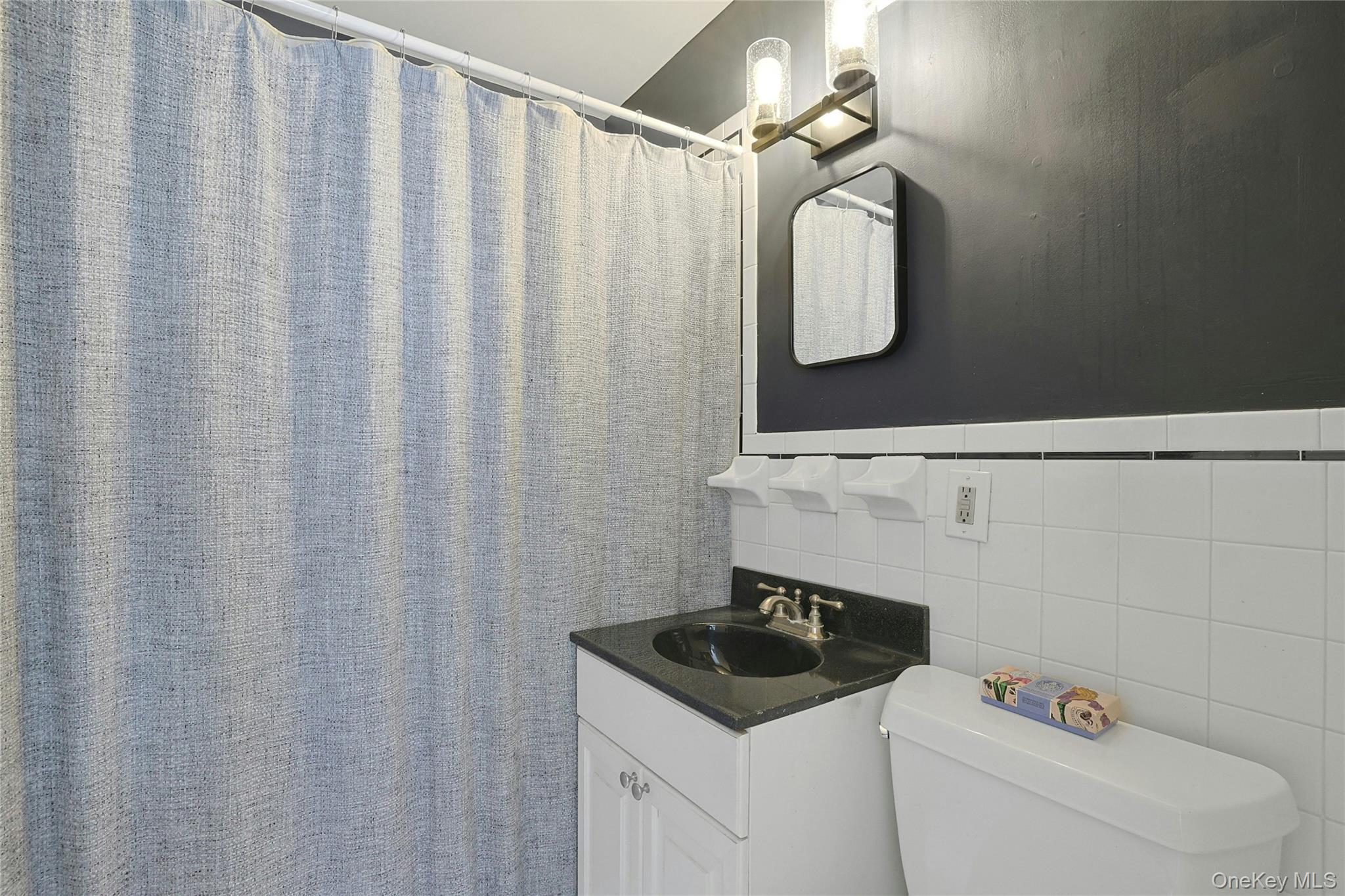 68 E Hartsdale Avenue 4j Property Photo 17