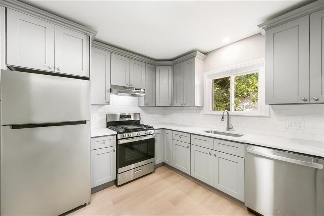 105 Maple Street First Floor Property Photo