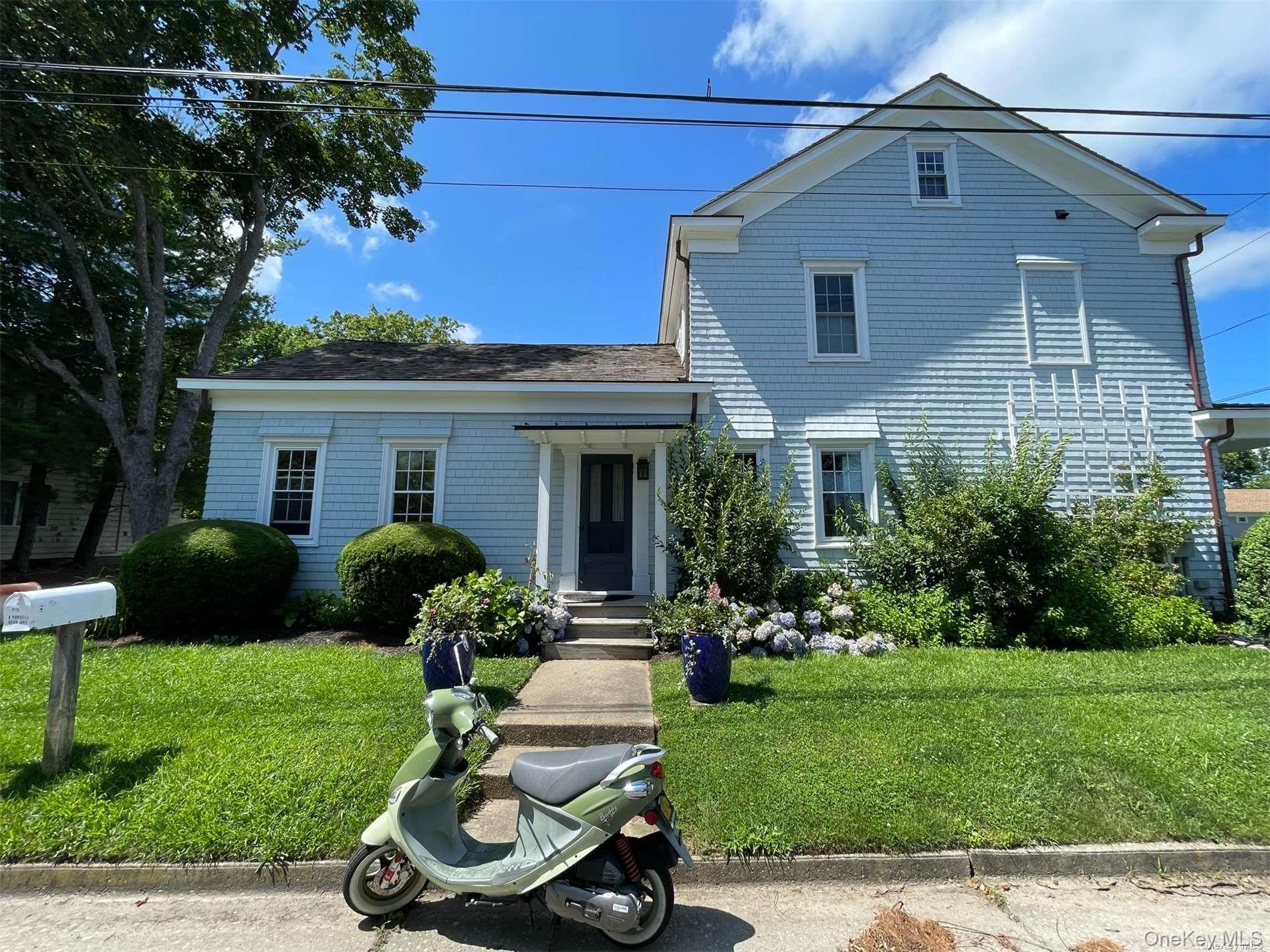 475 Youngs Avenue C Property Photo 1