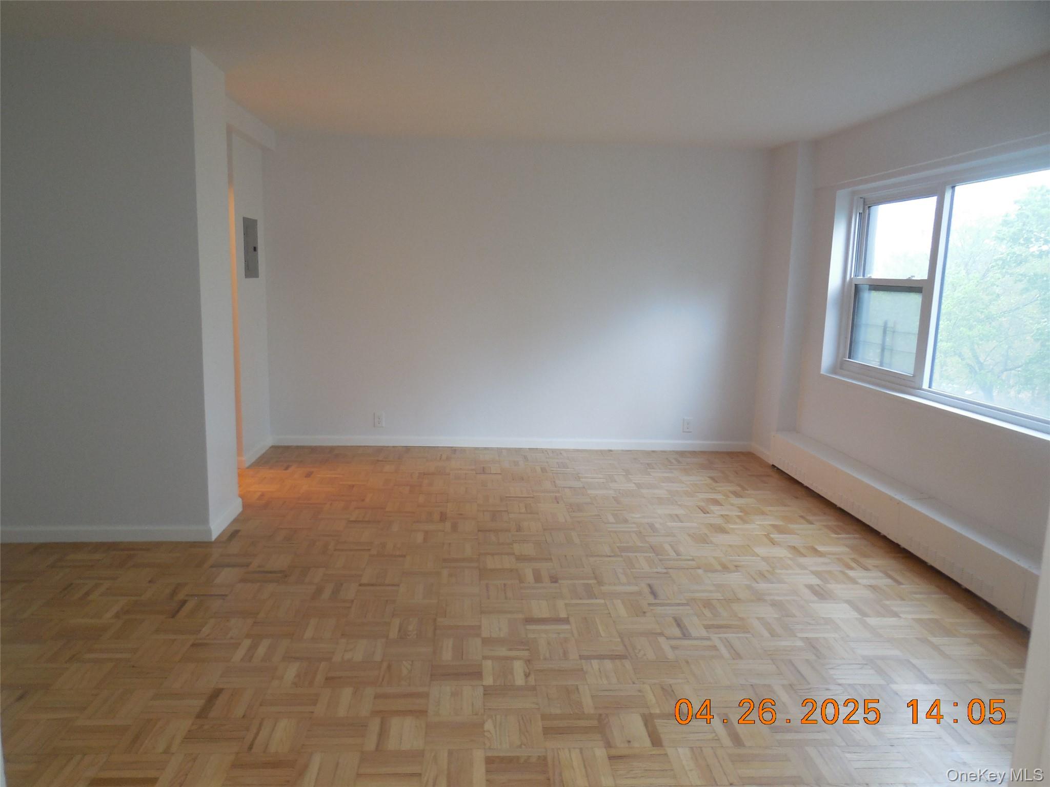 4 Fordham Hill Oval 5e Property Photo 4