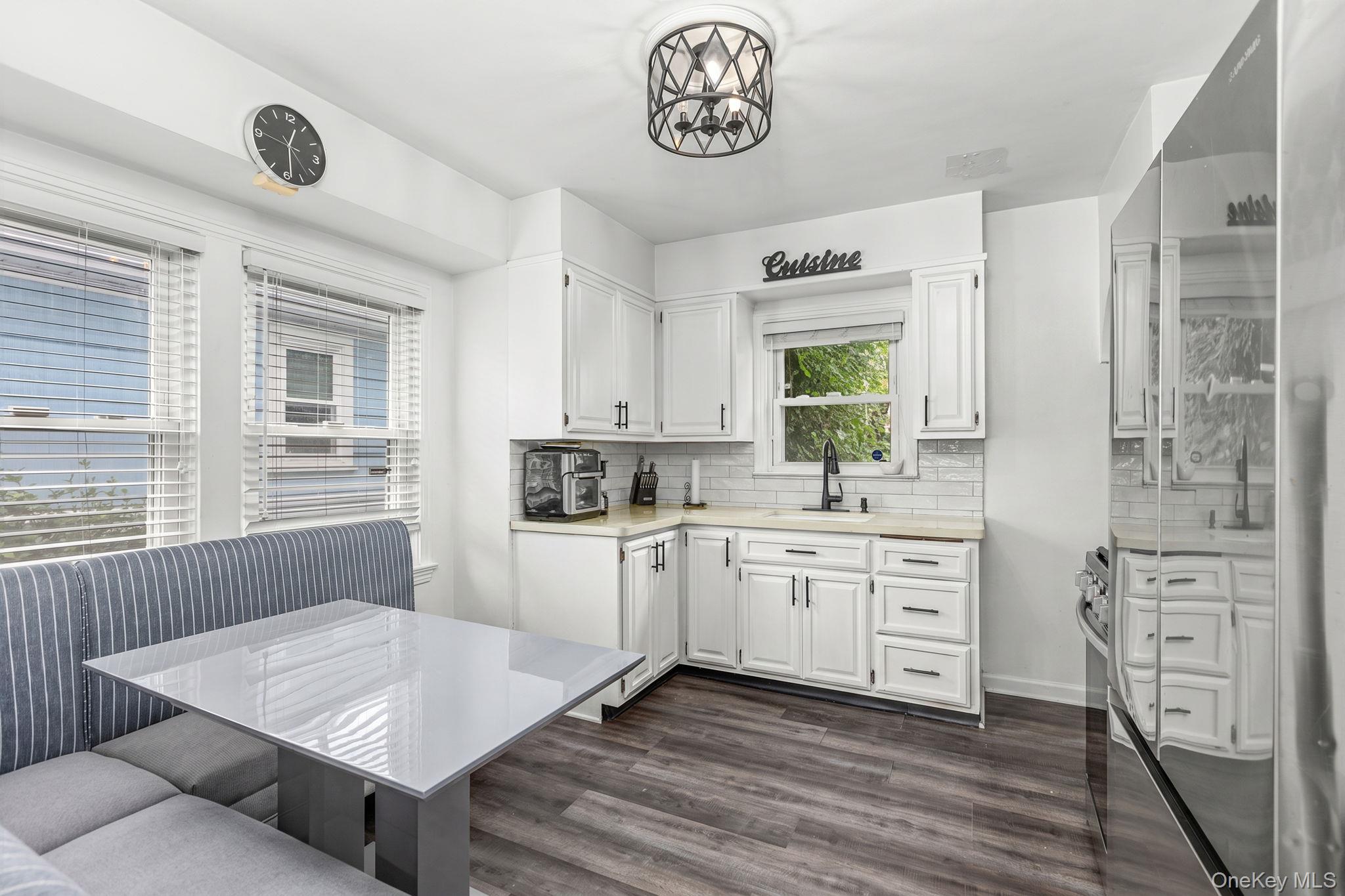 66 Murray Avenue Property Photo 4