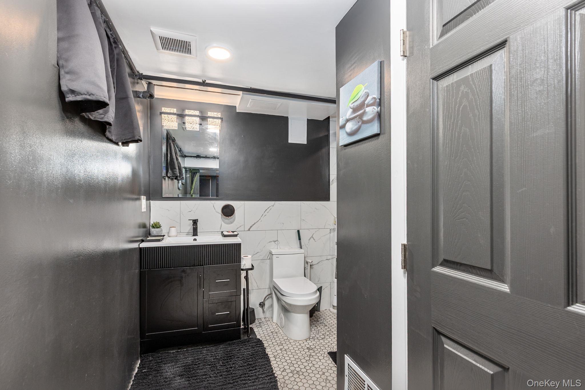 66 Murray Avenue Property Photo 17