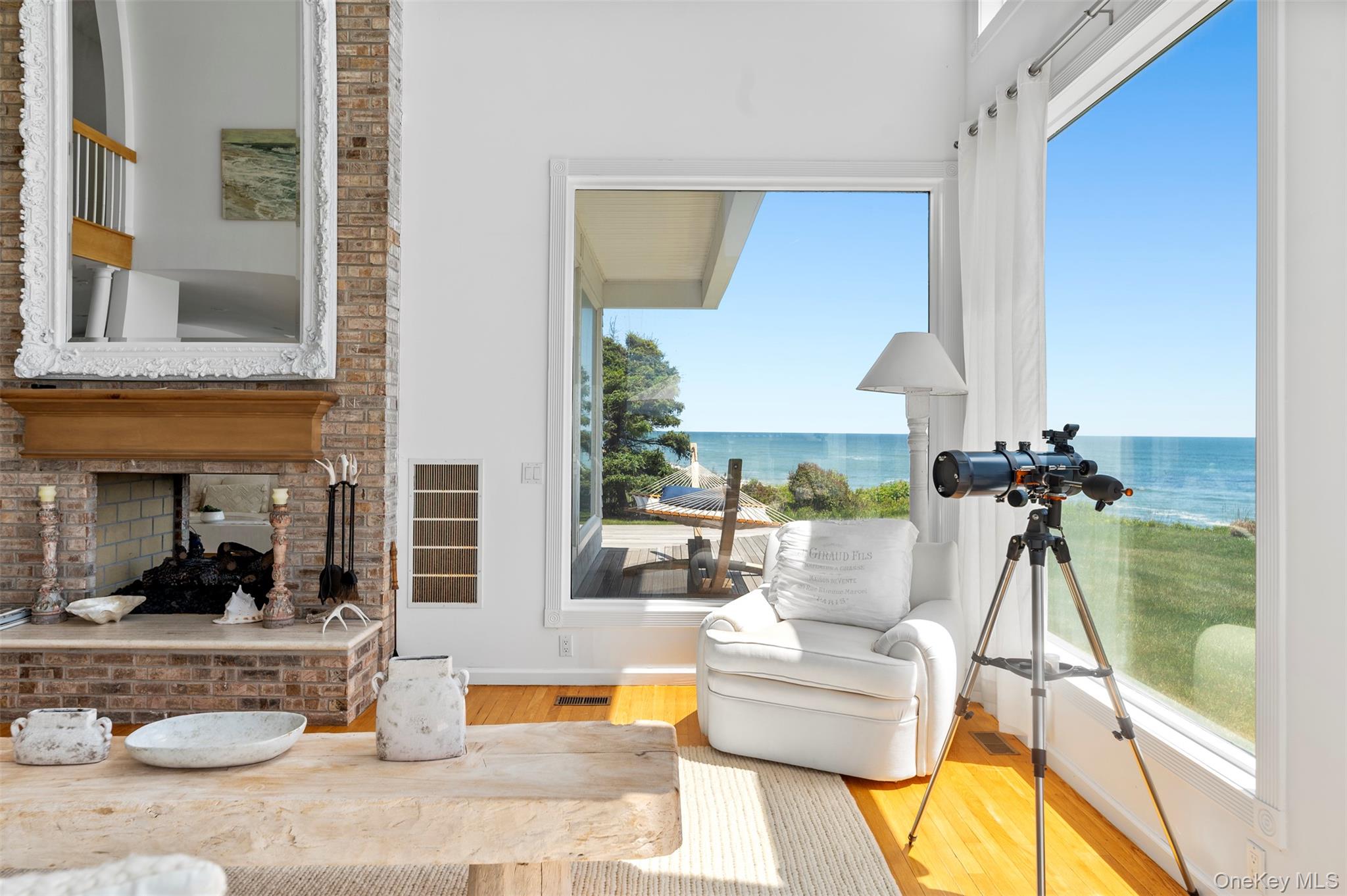 390 Old Montauk Highway Property Photo 19