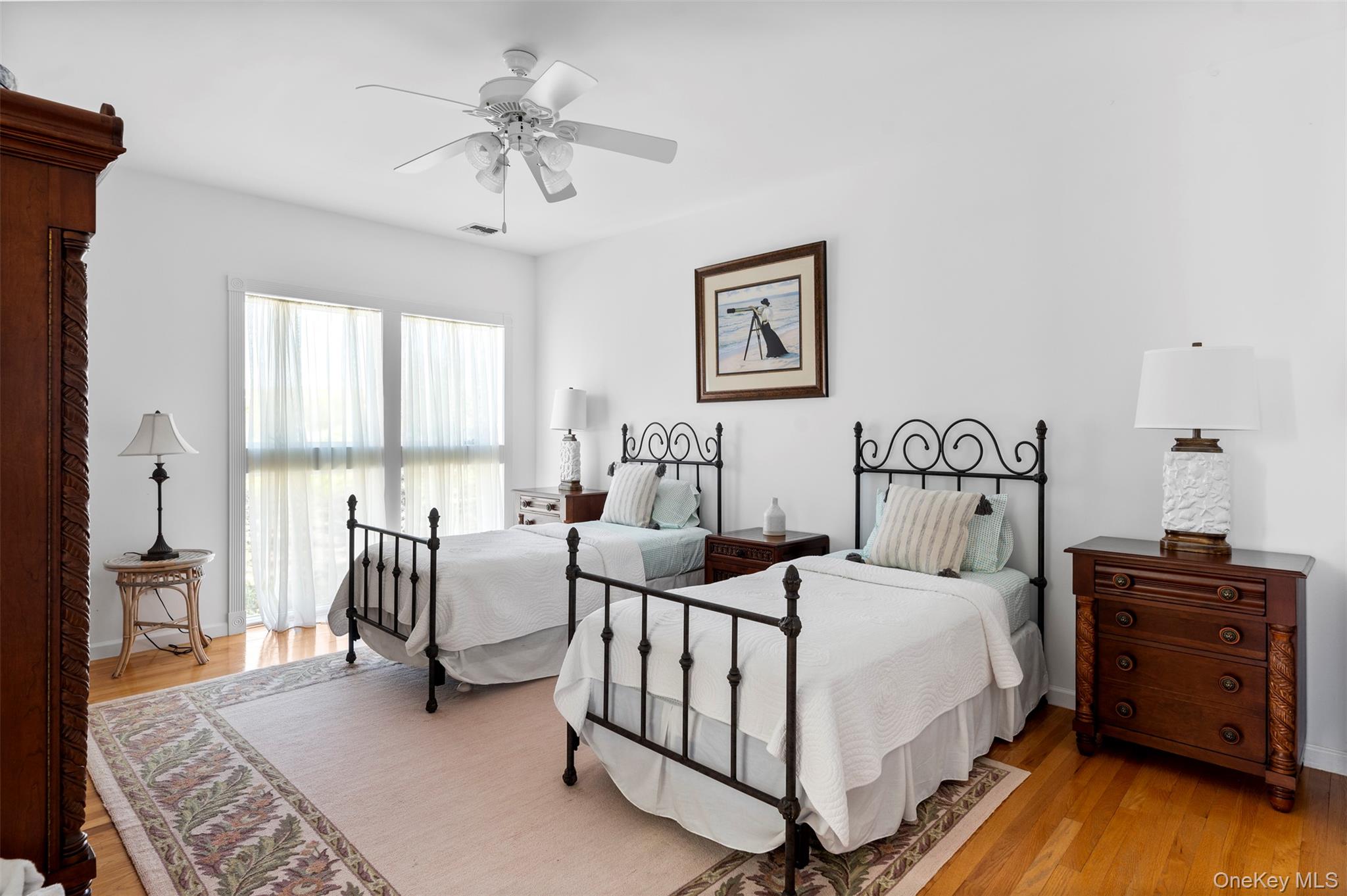 390 Old Montauk Highway Property Photo 37