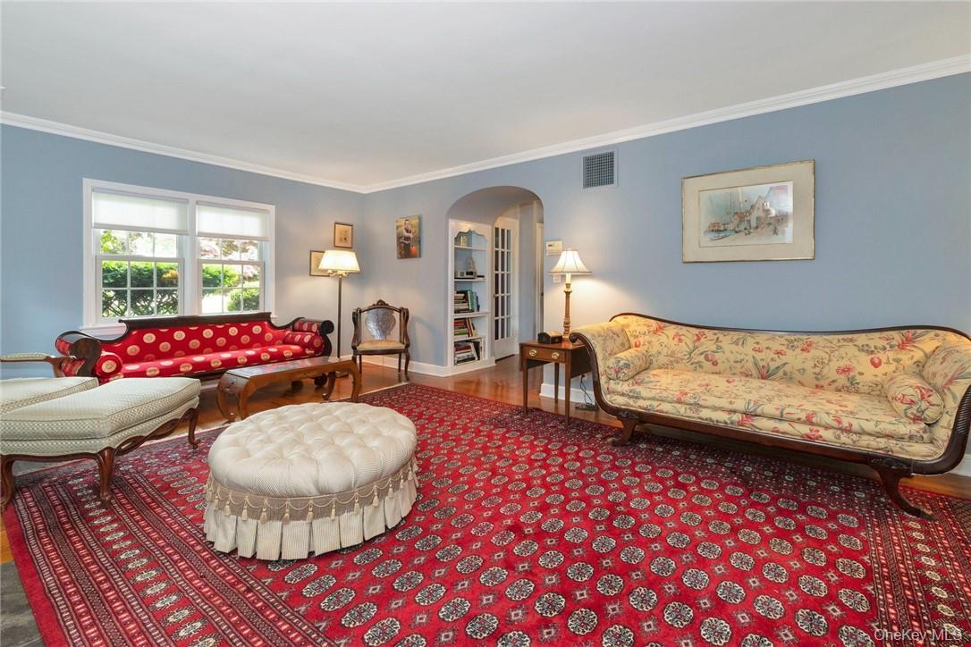 6 Fairmont Avenue Property Photo 5
