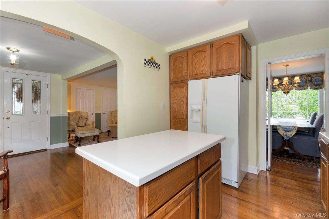 6 Fairmont Avenue Property Photo 10