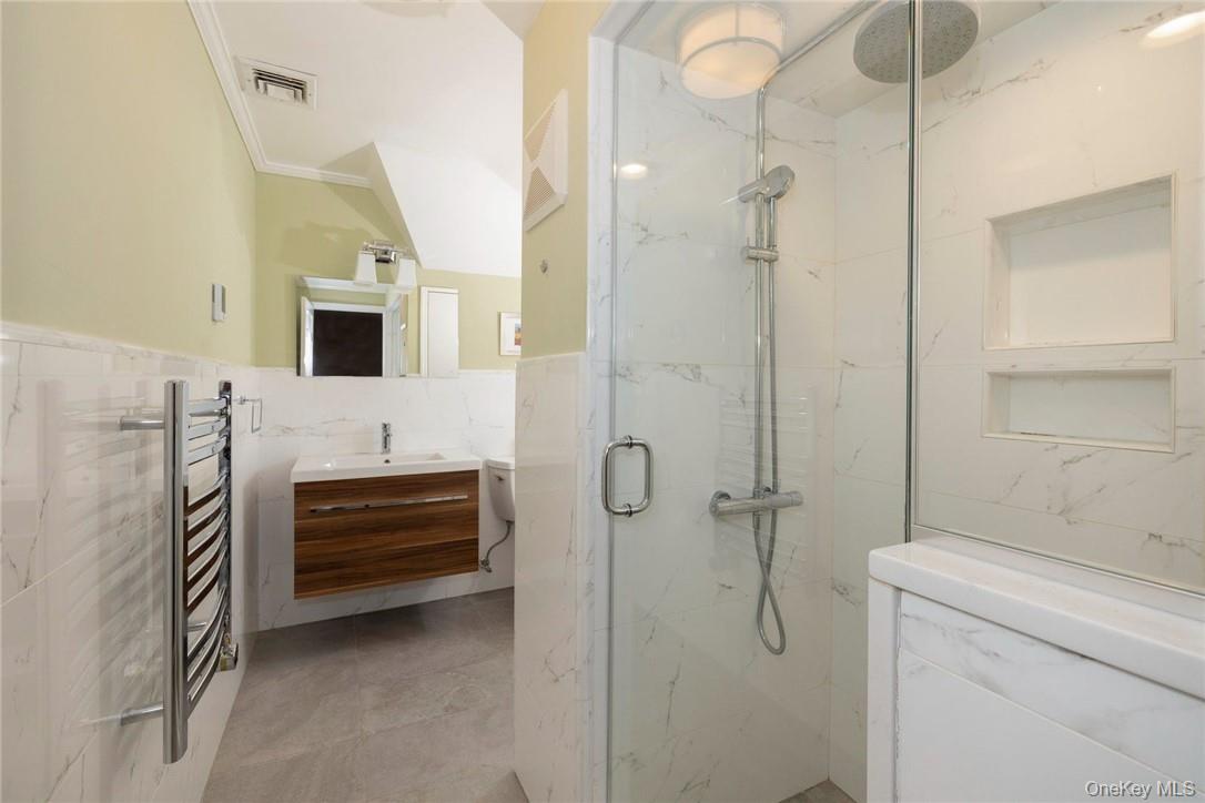 6 Fairmont Avenue Property Photo 22