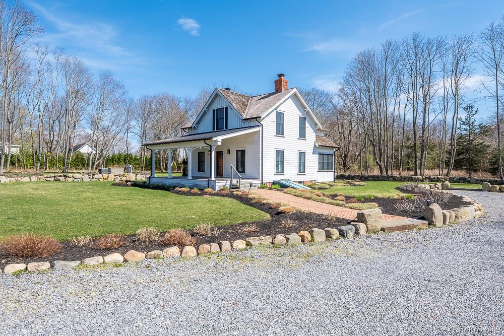 19000 Main Road Property Photo 3