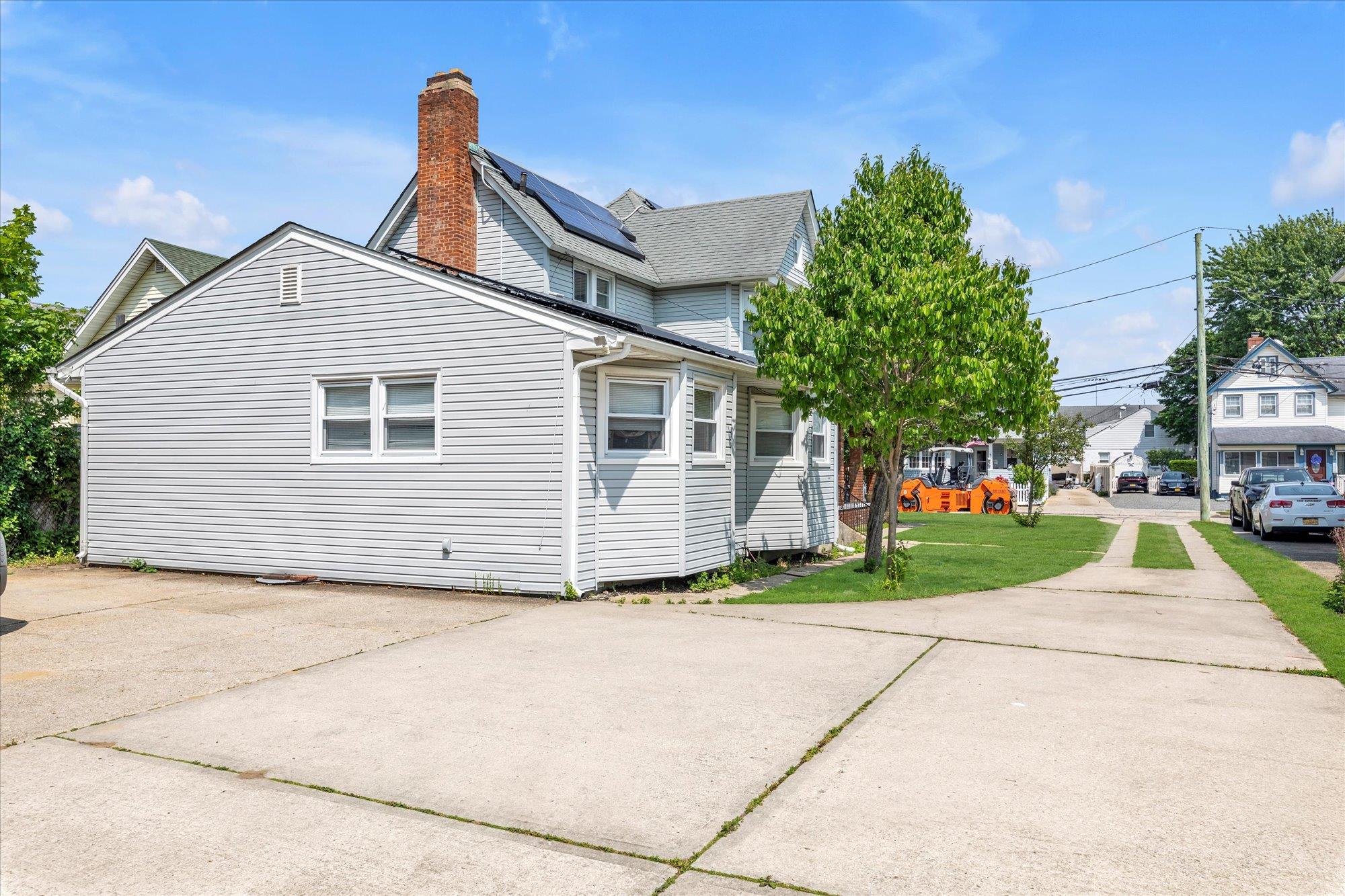 35 Ryder Avenue Property Photo 30