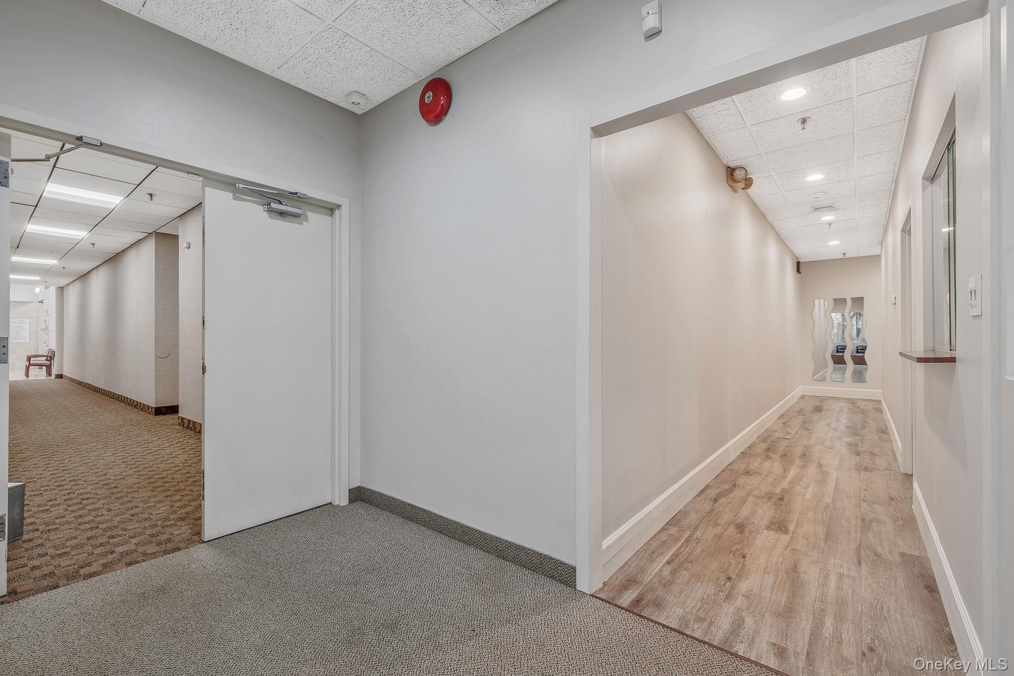 8 Technology Drive 103 Property Photo 7