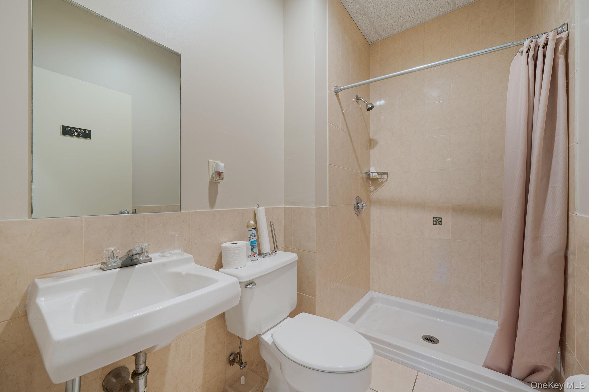 8 Technology Drive 103 Property Photo 19