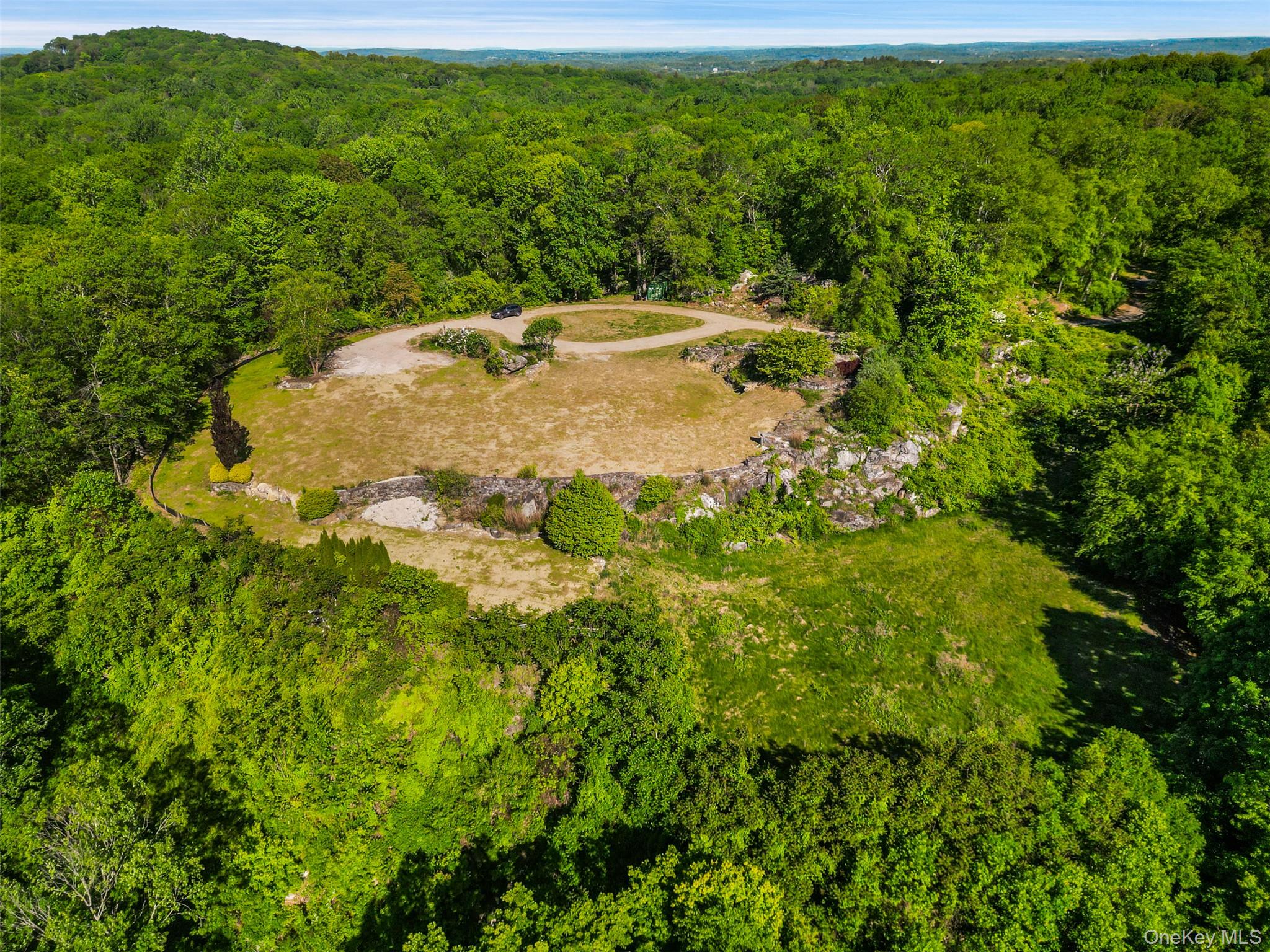 371-383 Pea Pond Road Property Photo 1