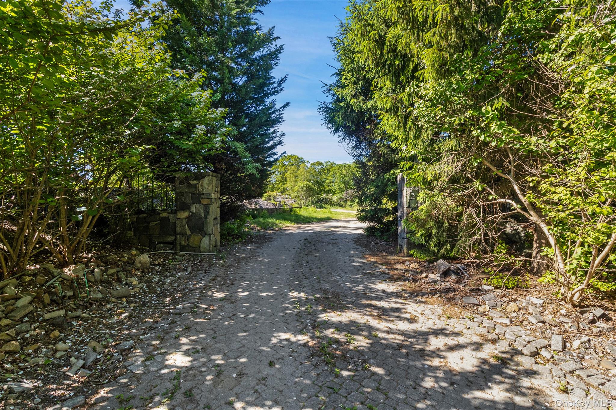 371-383 Pea Pond Road Property Photo 7