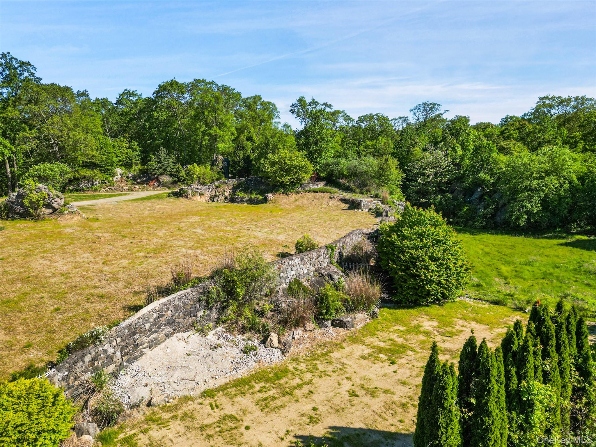 371-383 Pea Pond Road Property Photo 10